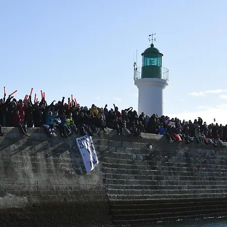 Le Grand Hunier - Face Quartier La Chaume Apartamento